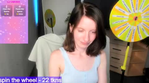 mollie_blush online show from May 21, 3:29 pm