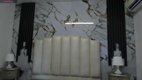 Hey Guys  Im Mollie online show from April 19, 12:06 pm