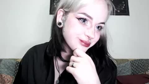 Molly Crow online show from March 9, 10:41 pm