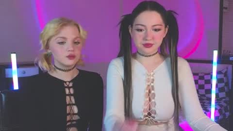 molly_millerr online show from March 11, 7:03 pm