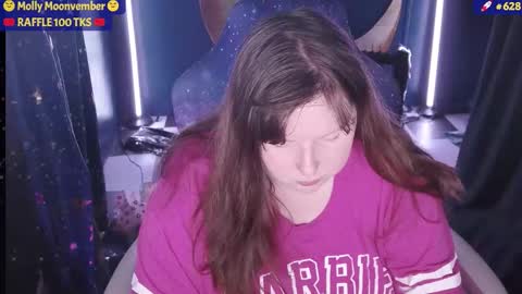 molly_moons online show from November 13, 4:04 am