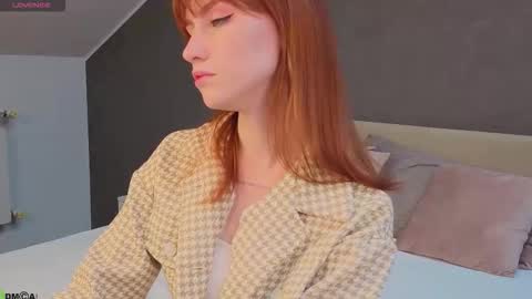 Molly online show from September 27, 12:19 am