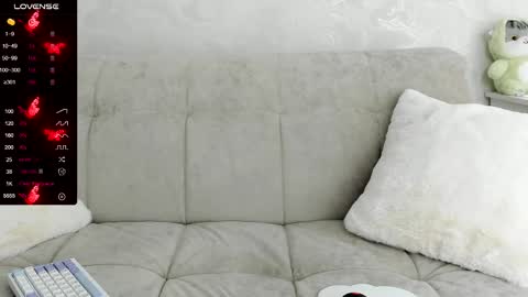 Snapshot of molly_sweetbaby chatting on March 7, 5:28 pm Ill tell you when were private online show from March 7, 5:28 pm