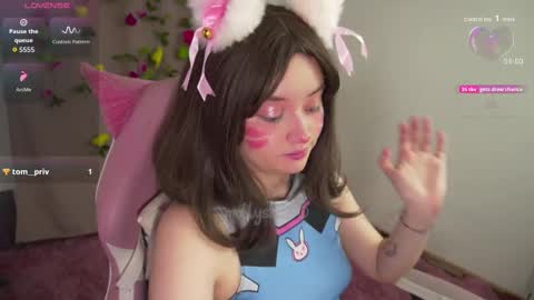 Snapshot of mollysb_05 chatting on September 19, 10:35 pm mollysb_05 online show from September 19, 10:35 pm
