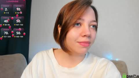 Amely online show from March 19, 6:02 pm