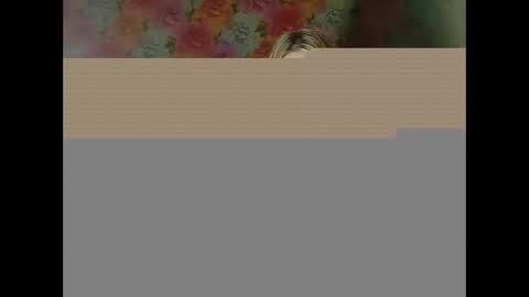 MollyXlois online show from April 12, 8:35 pm