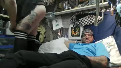 Molotovfoxtail online show from February 7, 5:10 am