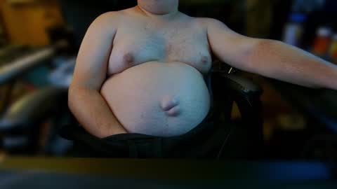 momentofs123 online show from December 16, 5:47 am