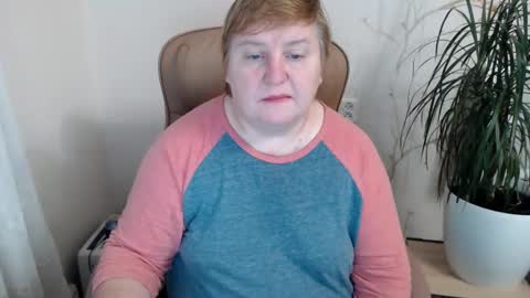 Mommy99X online show from December 4, 7:33 am