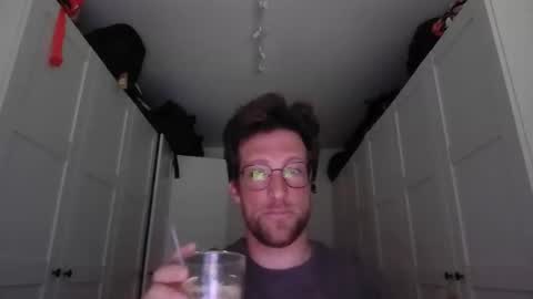 moms_little_monster online show from June 3, 6:27 am
