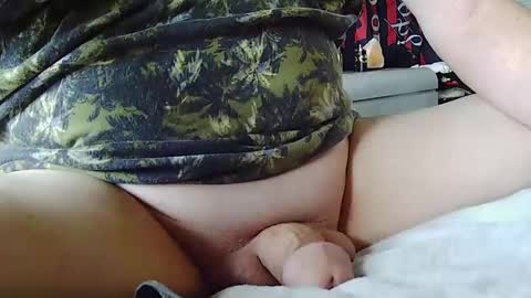 Mondi82 online show from November 6, 6:44 pm