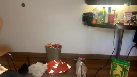 moneyshot805 online show from October 14, 10:51 am