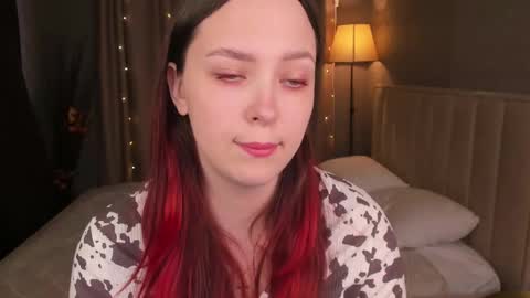 Monica online show from March 3, 5:25 am