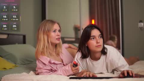 Snapshot of monica_law_ chatting on September 14, 7:15 pm monica_law_ online show from September 14, 7:15 pm