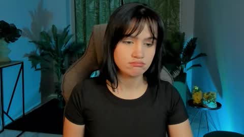 monica online show from November 26, 5:42 pm