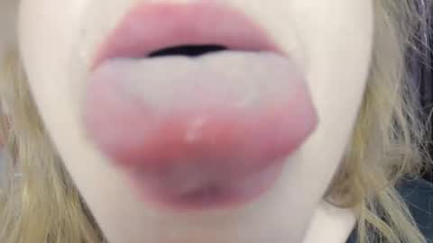 Mony online show from February 28, 12:31 pm