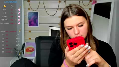 Monika online show from September 10, 7:59 pm