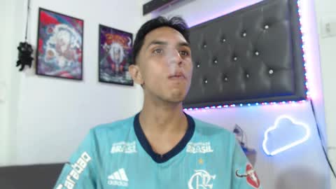 Snapshot of monkey_uchiha77 chatting on March 3, 12:28 pm simon dice online show from March 3, 12:28 pm