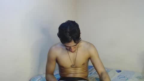 Snapshot of monkey_uchiha77 chatting on October 22, 2:37 am simon dice online show from October 22, 2:37 am