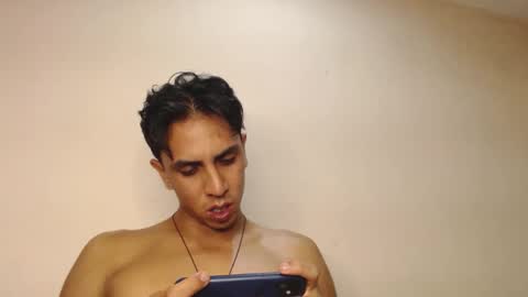 Snapshot of monkey_uchiha77 chatting on September 25, 1:34 am simon dice online show from September 25, 1:34 am