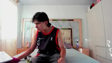 monky_0002 online show from March 22, 9:52 pm