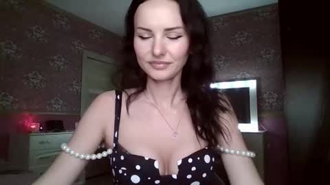 monparis_dream online show from November 2, 1:55 pm