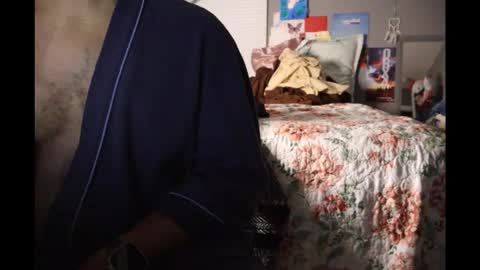 Esposa  1 online show from November 16, 4:25 am