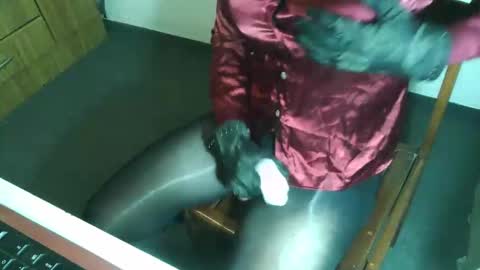 Sabrina online show from March 31, 5:35 pm