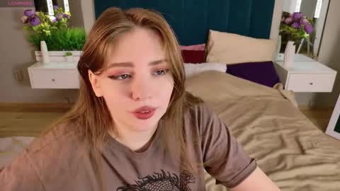 Moon  Bunny online show from February 15, 12:26 pm