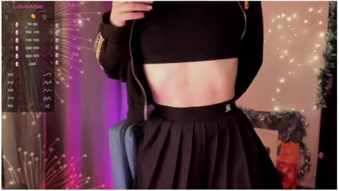 Roxy online show from December 13, 8:14 pm