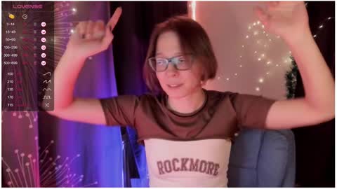 Roxy online show from December 15, 7:10 pm