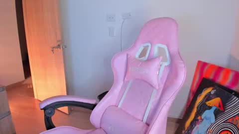 MOON online show from November 22, 12:31 am