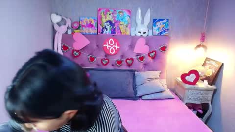 Charlotte online show from February 15, 6:50 pm