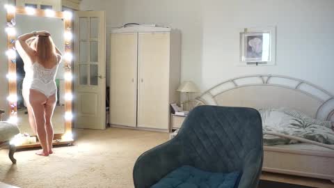 Jane online show from September 13, 4:59 am