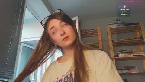 Dana online show from November 22, 2:15 pm