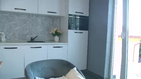 moonligt_iris online show from June 24, 4:08 am