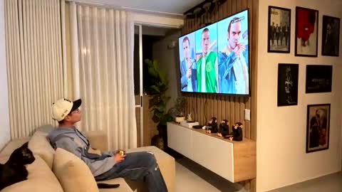 Snapshot of morgan_hiller chatting on October 21, 2:05 am online show from October 21, 2:05 am