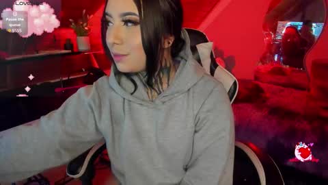 Morrigan online show from December 2, 10:13 am