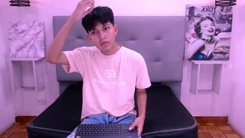 MORTELLE online show from November 11, 2:30 pm