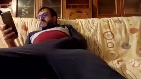 Nomadu online show from January 3, 4:37 pm