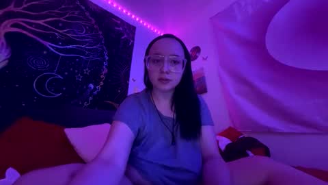 mothernxttie online show from March 16, 5:32 am