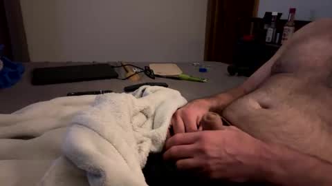 Sequoia-Cocked Hombre de Sur online show from April 9, 12:33 pm