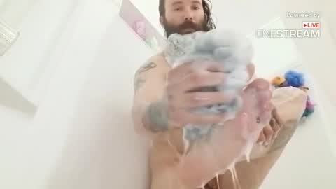 Mr and Mrs Dragon online show from January 26, 7:09 pm