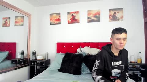 Andy online show from December 16, 4:27 pm