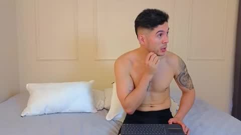 Danny  Aleja online show from September 27, 7:11 pm