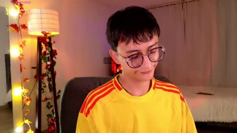 Mr Evans online show from February 20, 1:51 pm