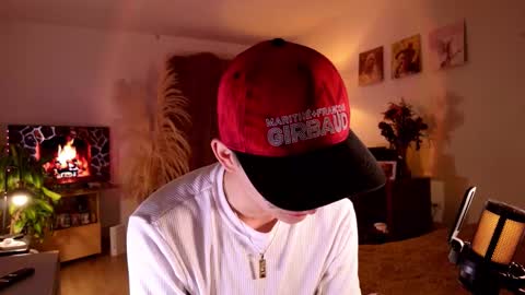 Mr Evans online show from September 29, 4:50 pm