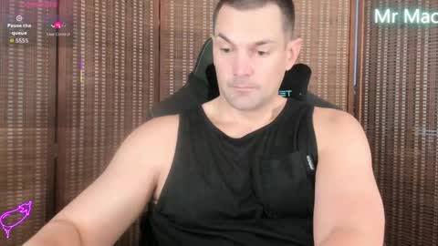 Cam online show from April 4, 4:58 pm