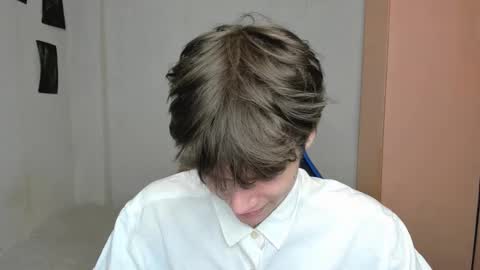 Makentoshi online show from February 1, 7:47 am