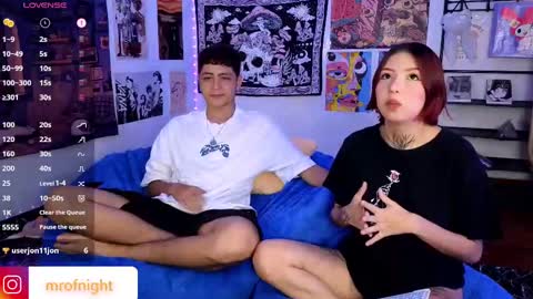 Daniel and Sara online show from February 13, 4:32 am